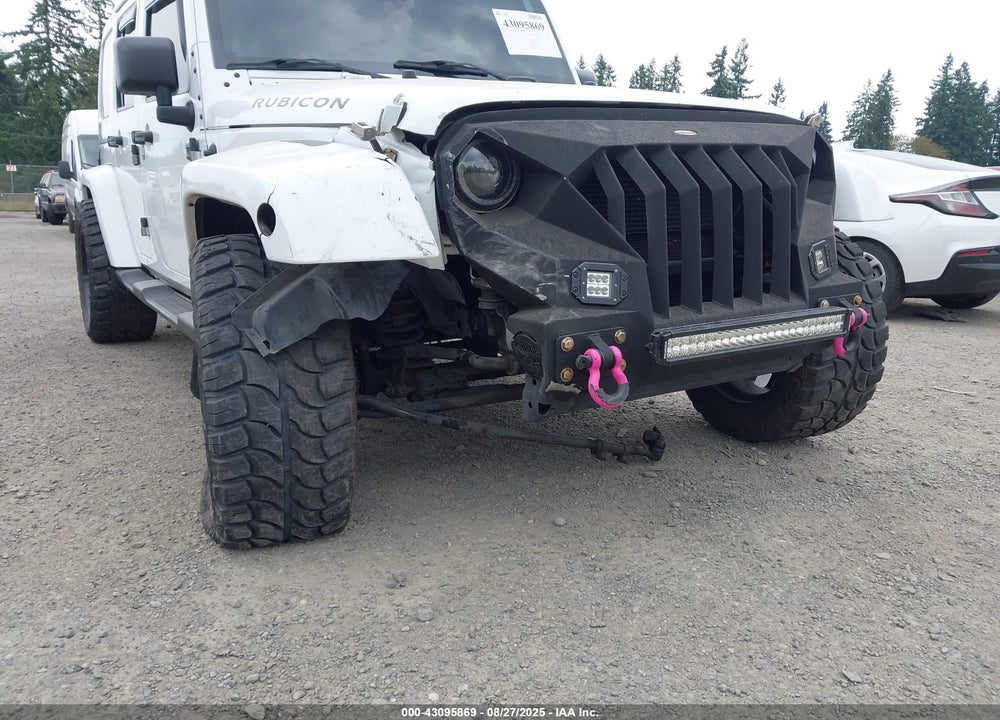 2013 JEEP WRANGLER UNLIMITED SAHARA VIN: 1C4BJWEG2DL617564
