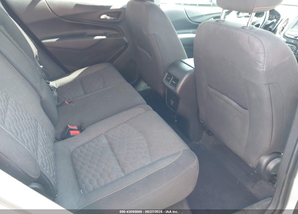 2018 CHEVROLET EQUINOX VIN: 2GNAXSEV0J6201266