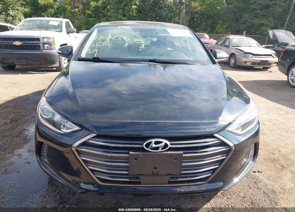 2017 HYUNDAI ELANTRA VIN: 5NPD84LF6HH093669