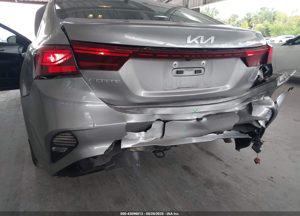 2023 KIA FORTE VIN: 3KPF24AD3PE588300