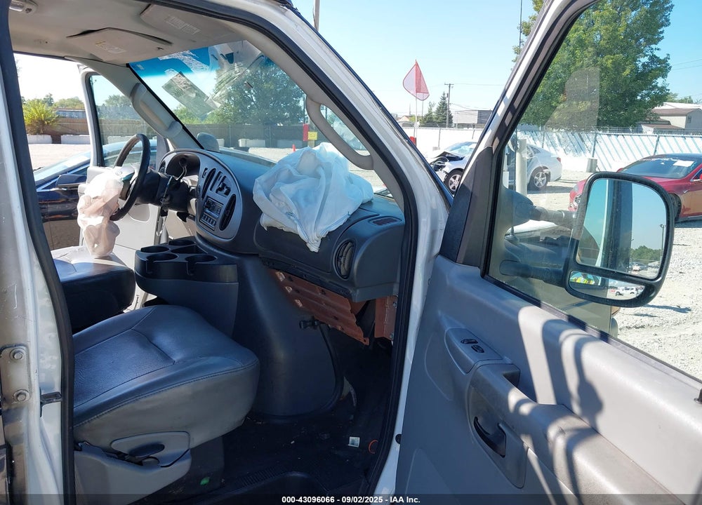 2008 FORD E-250 VIN: 1FTNE24W48DB13780