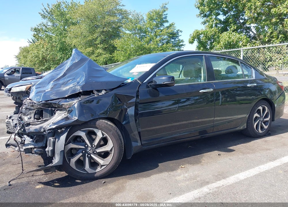2016 HONDA ACCORD EX-L VIN: 1HGCR2F82GA246890
