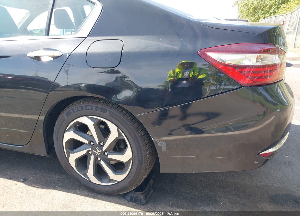 2016 HONDA ACCORD EX-L VIN: 1HGCR2F82GA246890