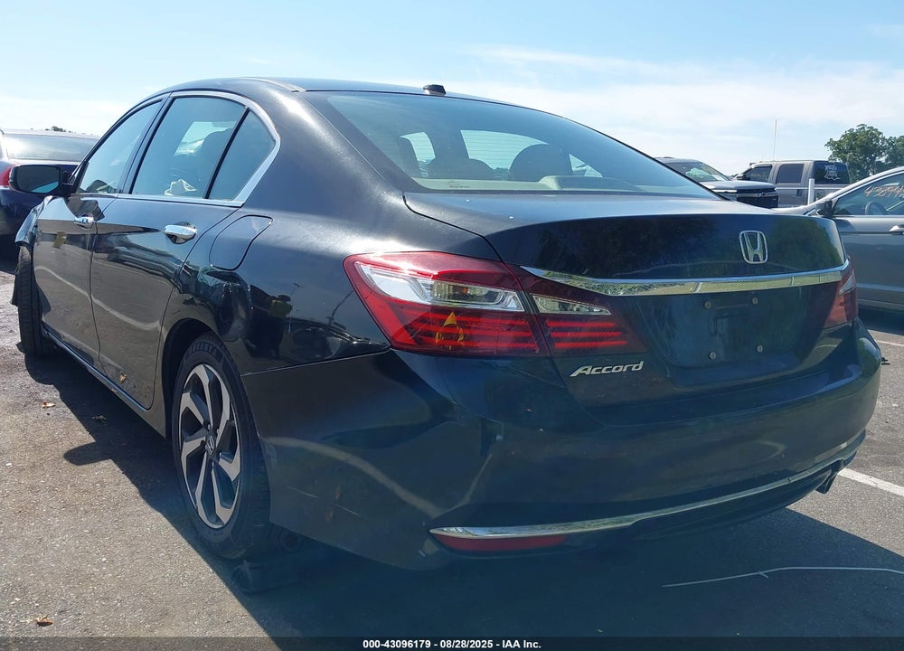 2016 HONDA ACCORD EX-L VIN: 1HGCR2F82GA246890