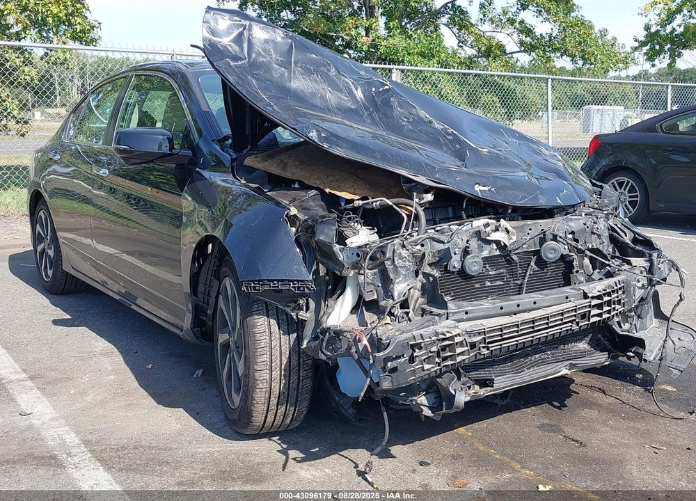 2016 HONDA ACCORD EX-L VIN: 1HGCR2F82GA246890