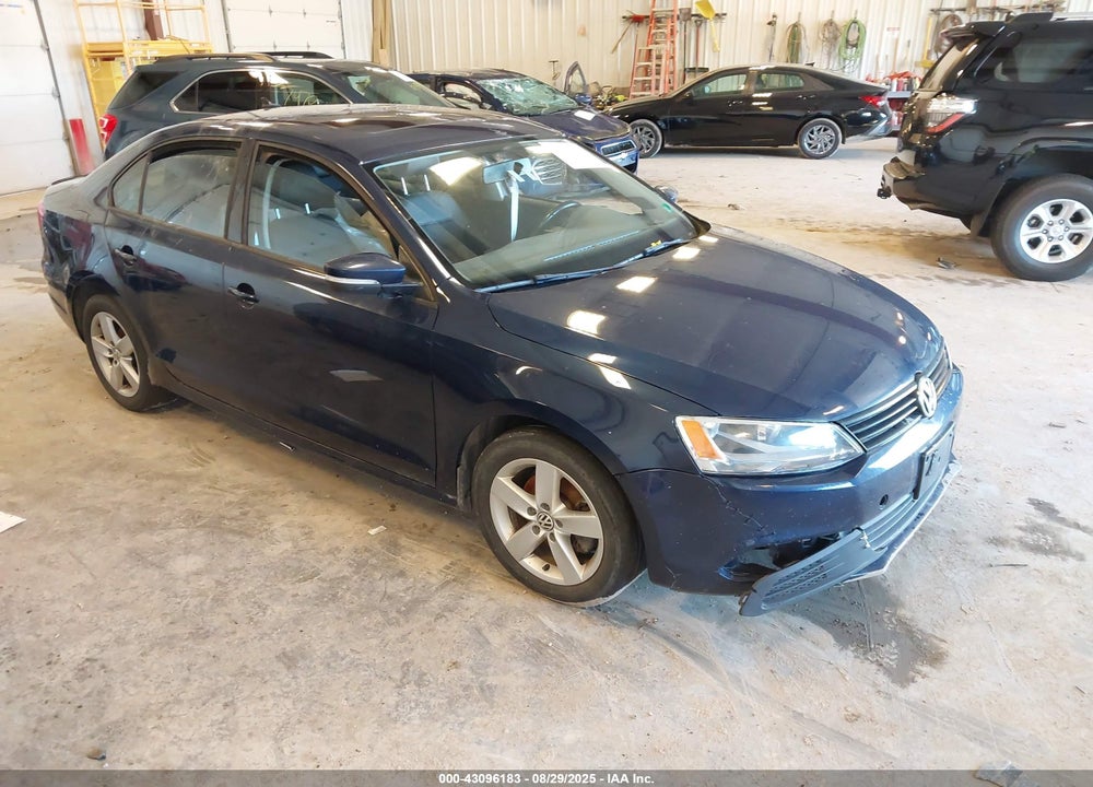 2012 VOLKSWAGEN JETTA 2.0L TDI VIN: 3VWLL7AJ3CM003770