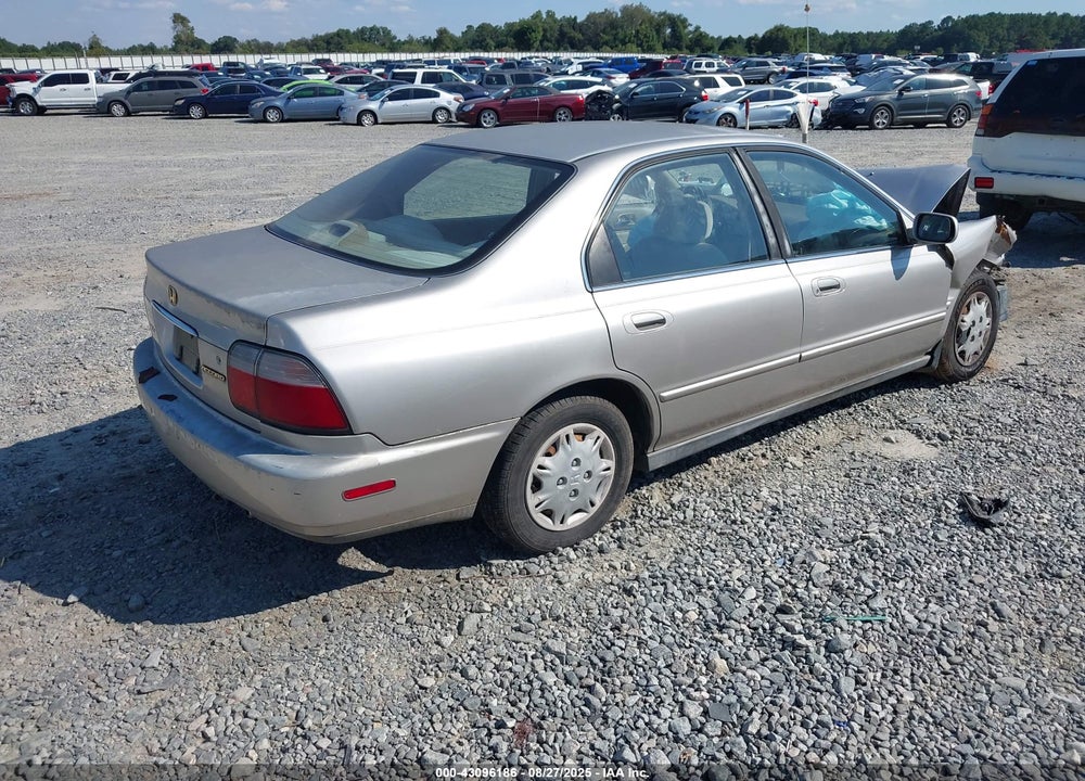 1996 HONDA ACCORD VALUE VIN: 1HGCD5699TA255072