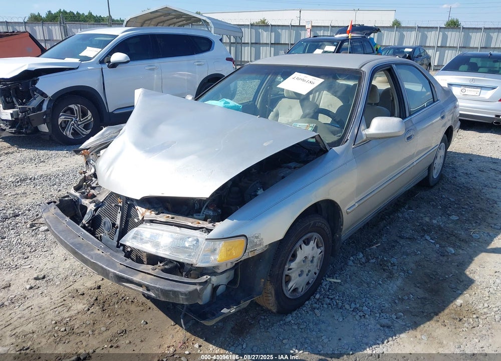1996 HONDA ACCORD VALUE VIN: 1HGCD5699TA255072