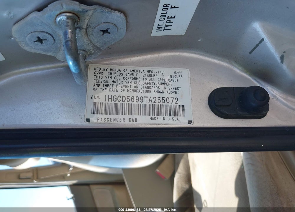 1996 HONDA ACCORD VALUE VIN: 1HGCD5699TA255072