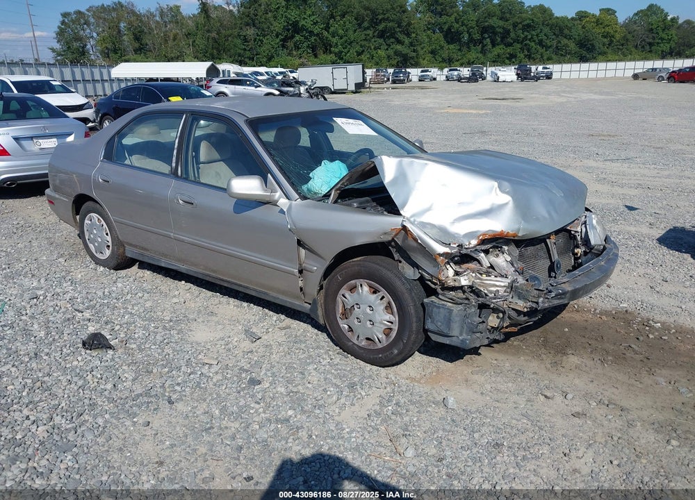 1996 HONDA ACCORD VALUE VIN: 1HGCD5699TA255072
