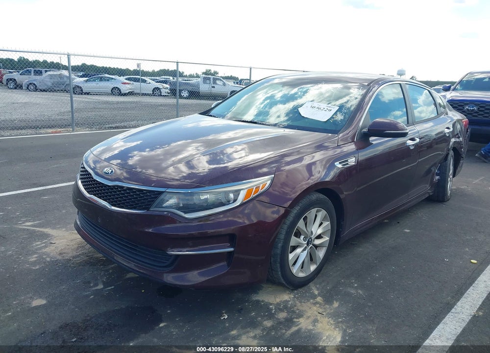 2017 KIA OPTIMA VIN: 5XXGT4L36HG123427