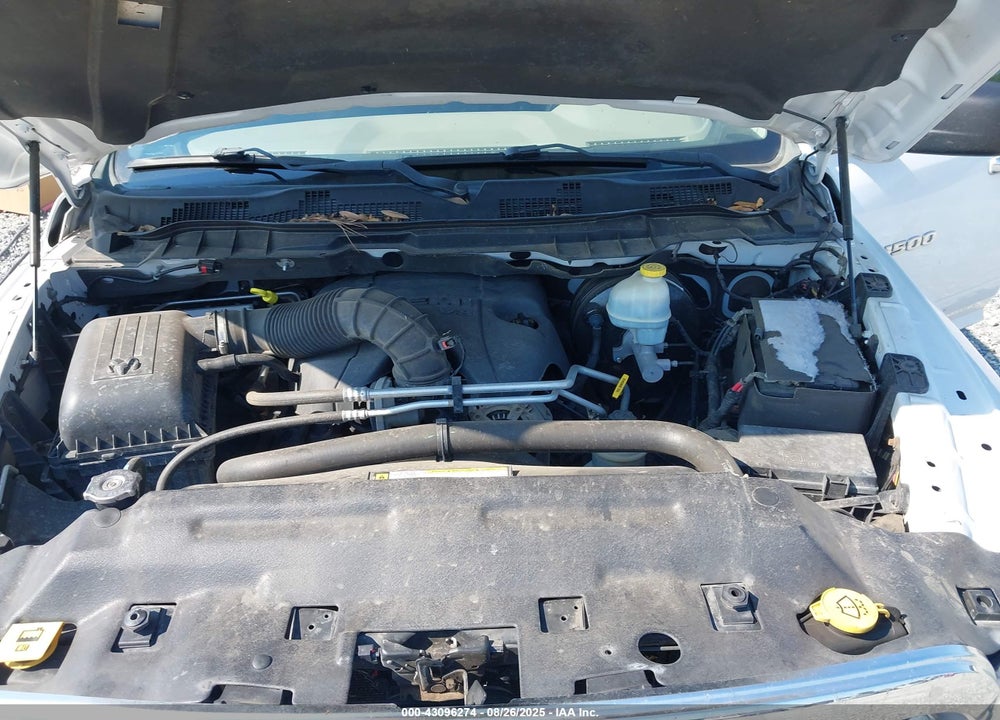 2012 RAM 1500 VIN: 1C6RD7LT8CS161142