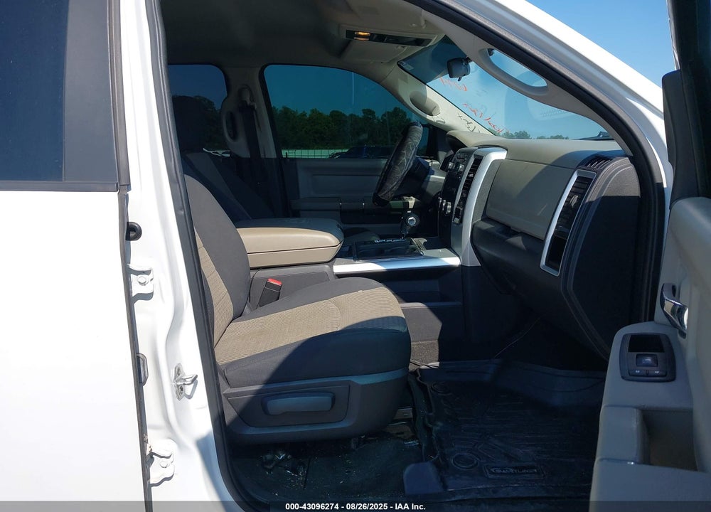 2012 RAM 1500 VIN: 1C6RD7LT8CS161142