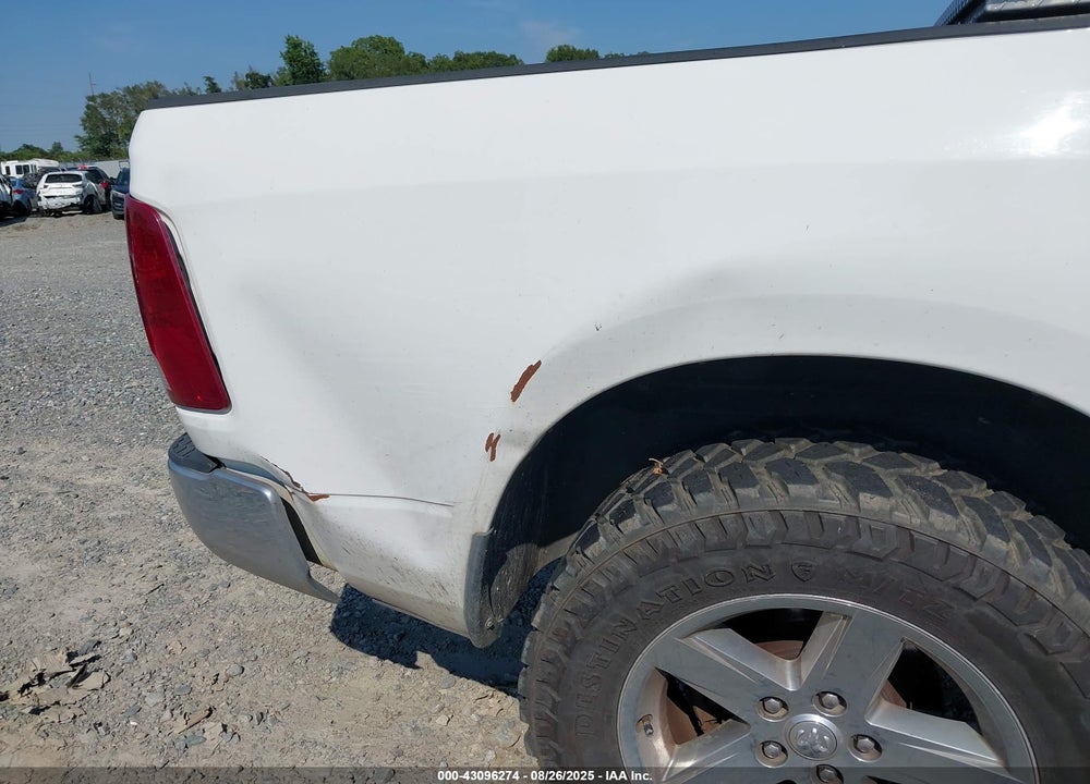 2012 RAM 1500 VIN: 1C6RD7LT8CS161142
