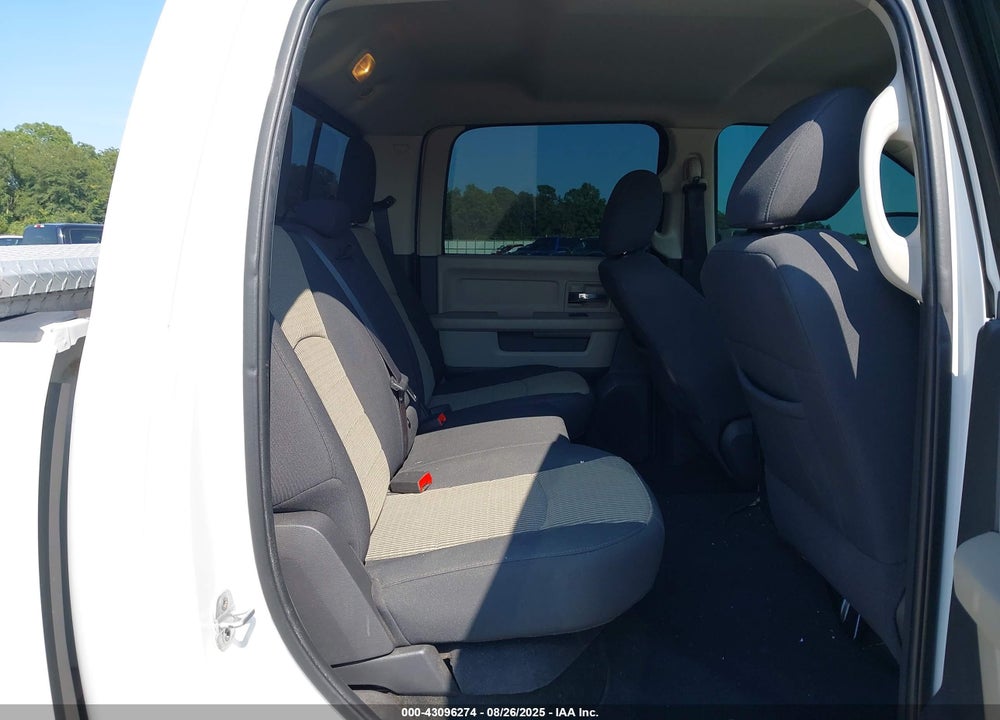 2012 RAM 1500 VIN: 1C6RD7LT8CS161142