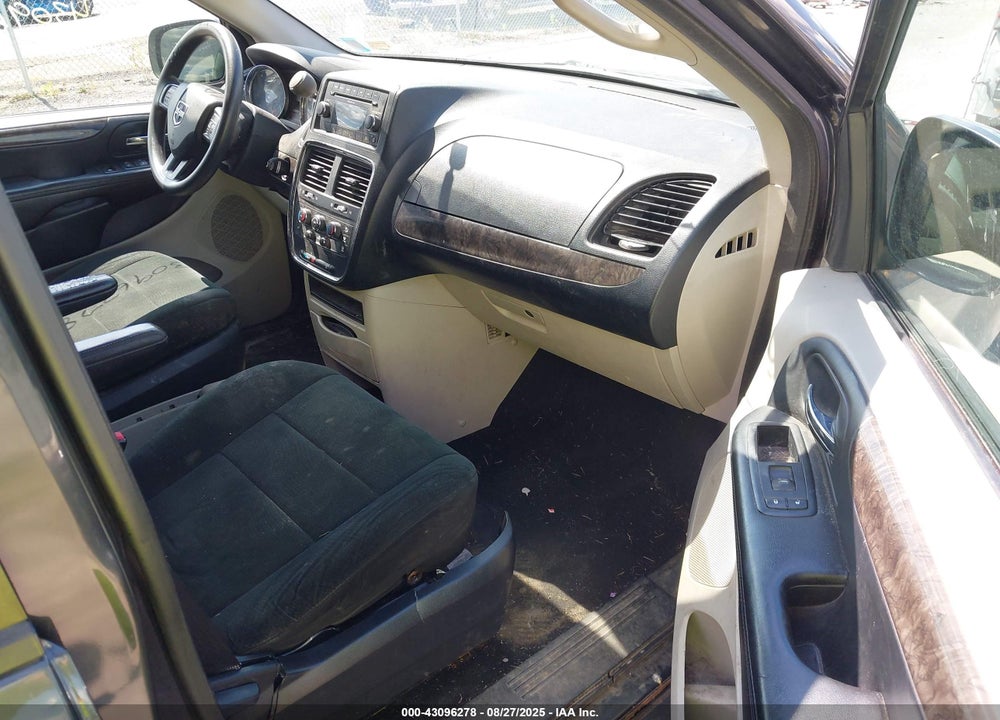 2011 DODGE GRAND CARAVAN MAINSTREET VIN: 2D4RN3DG2BR752991
