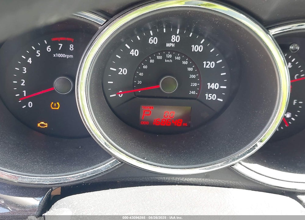2012 KIA SORENTO VIN: 5XYKT3A69CG220384