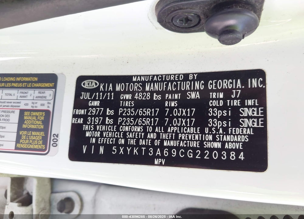 2012 KIA SORENTO VIN: 5XYKT3A69CG220384