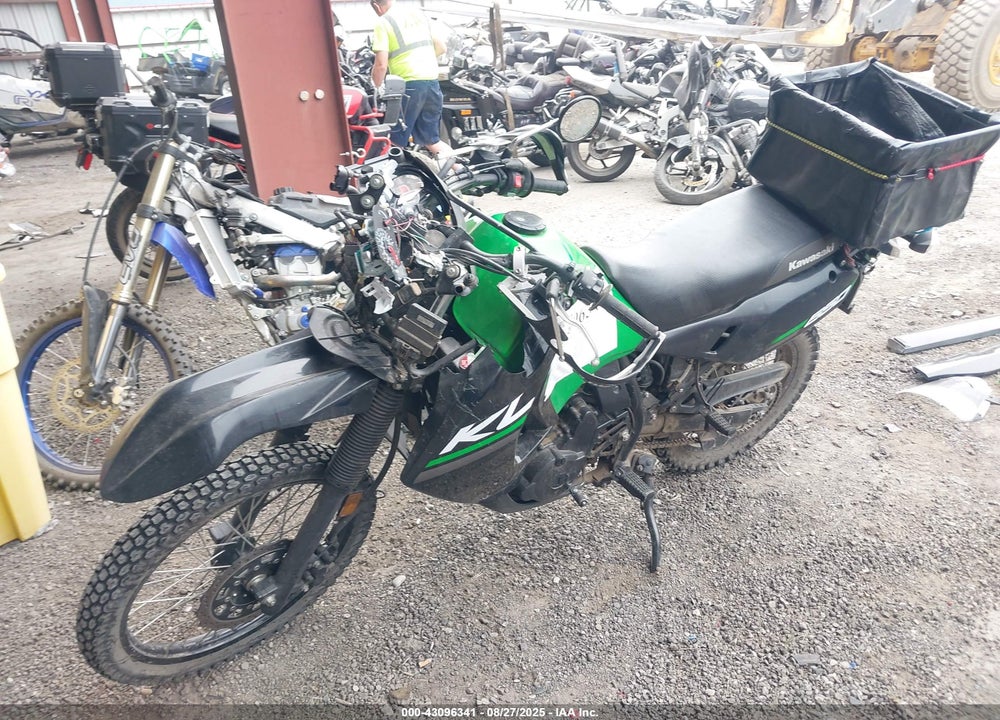 2016 KAWASAKI KL650 E VIN: JKAKLEE13GDA84619