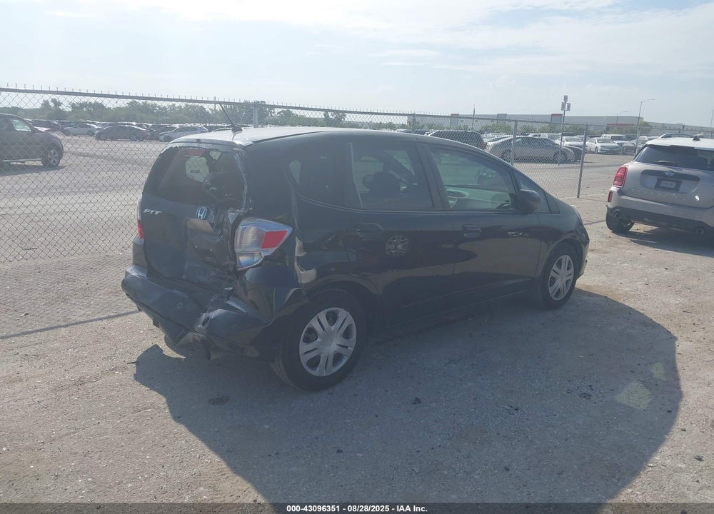 2009 HONDA FIT VIN: JHMGE88279S063651