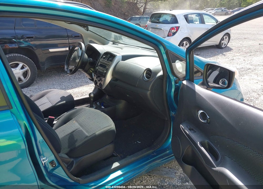2015 NISSAN VERSA NOTE VIN: 3N1CE2CP6FL438488
