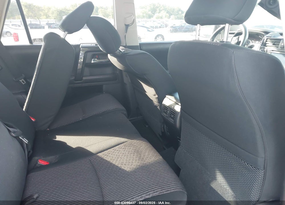2016 TOYOTA 4RUNNER VIN: JTEBU5JR3G5353851
