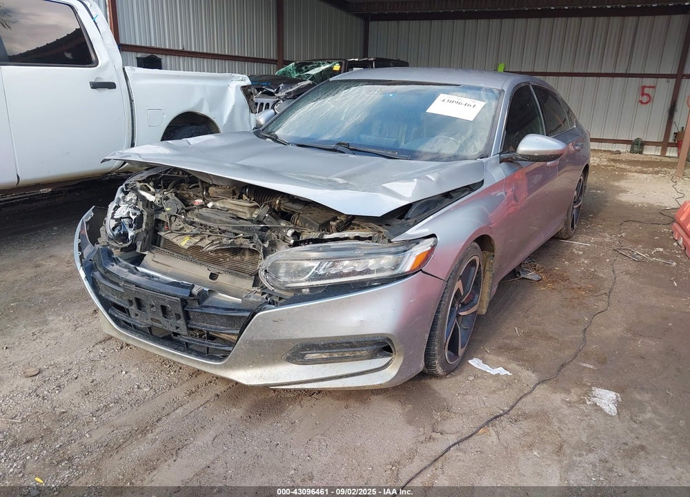 2018 HONDA ACCORD VIN: 1HGCV1F3XJA056398