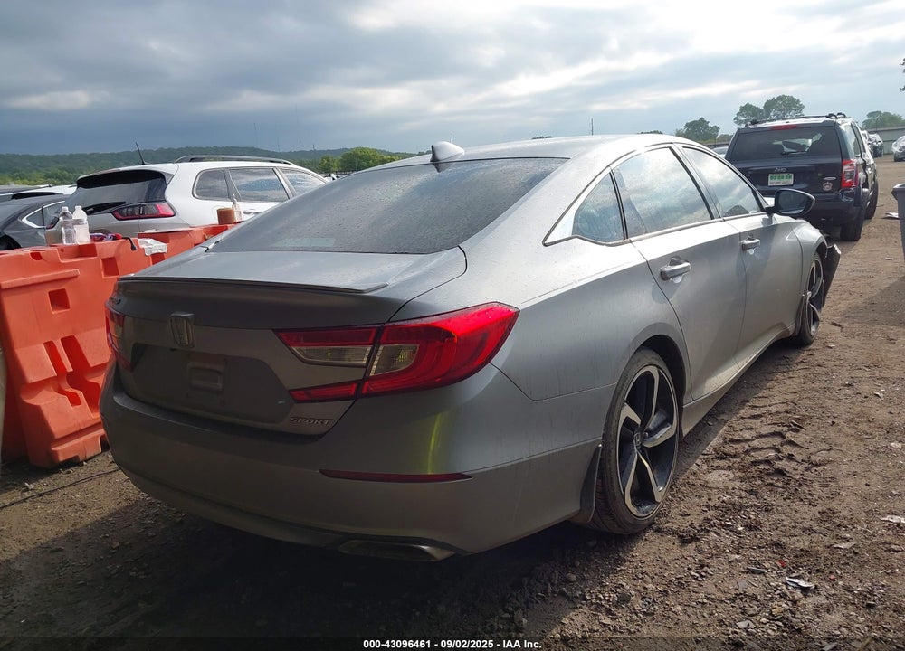 2018 HONDA ACCORD VIN: 1HGCV1F3XJA056398