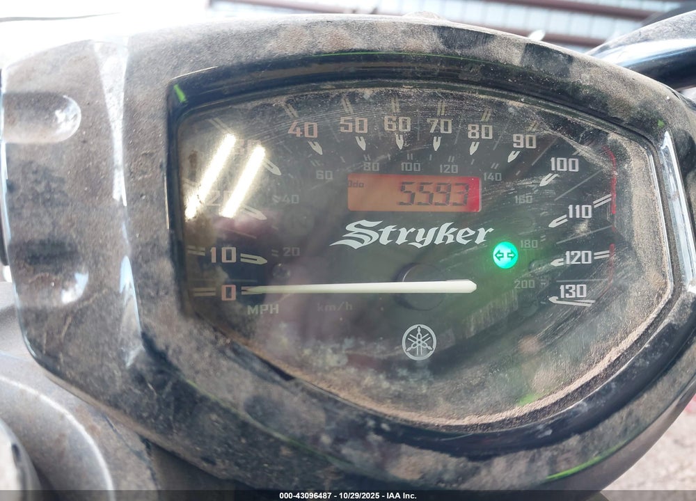 2015 YAMAHA XVS1300 VIN: JYAVP33E6FA012212
