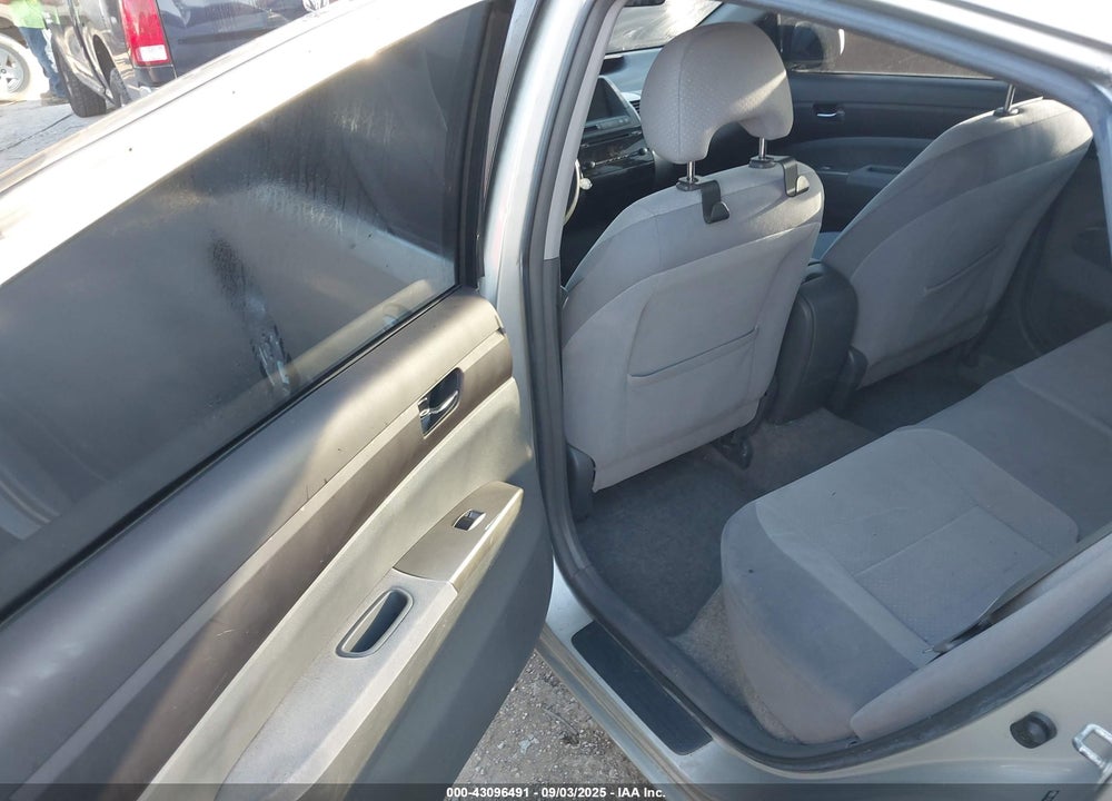 2005 TOYOTA PRIUS VIN: JTDKB20UX57052607