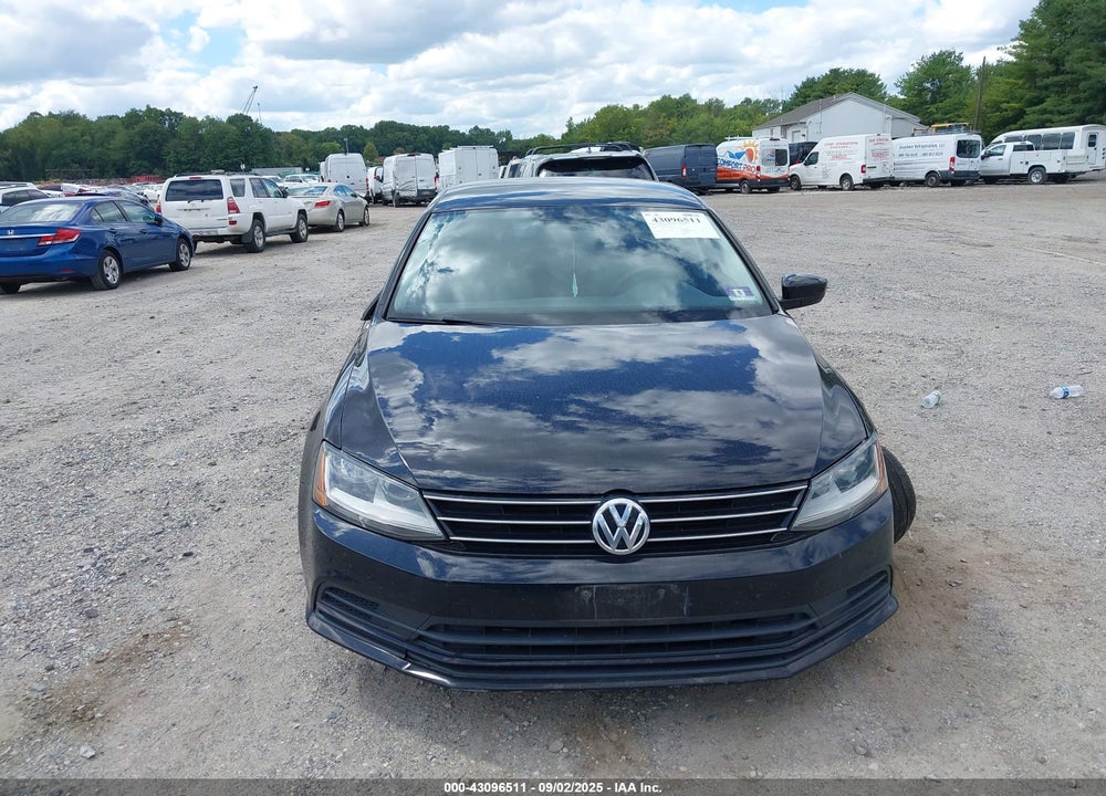 2017 VOLKSWAGEN JETTA VIN: 3VW2B7AJ9HM371490
