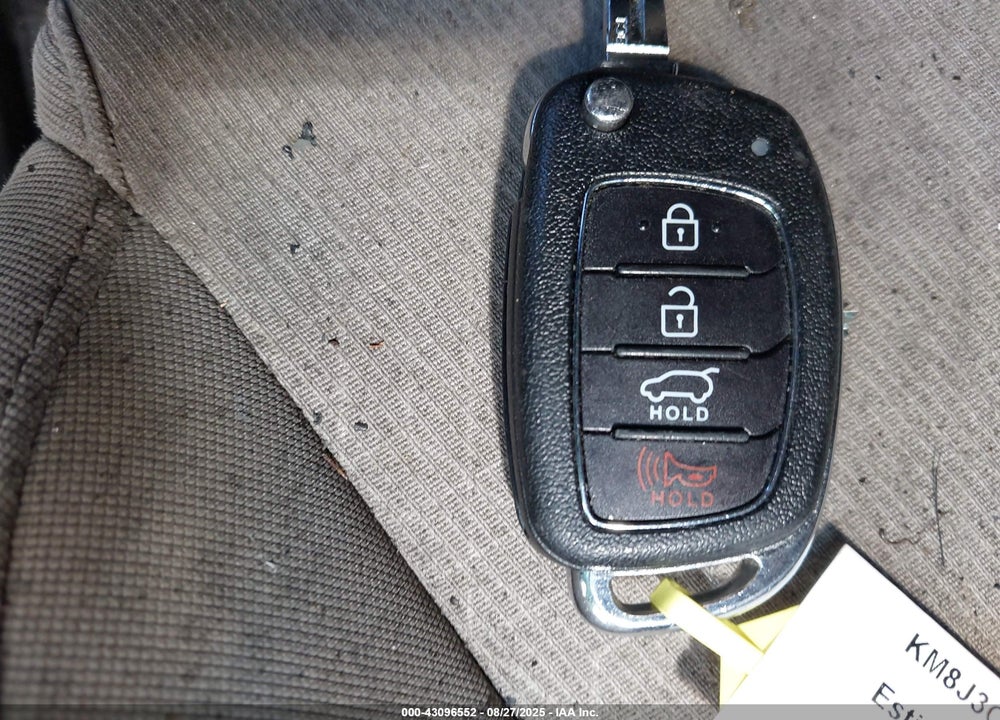 2017 HYUNDAI TUCSON VIN: KM8J3CA40HU420601