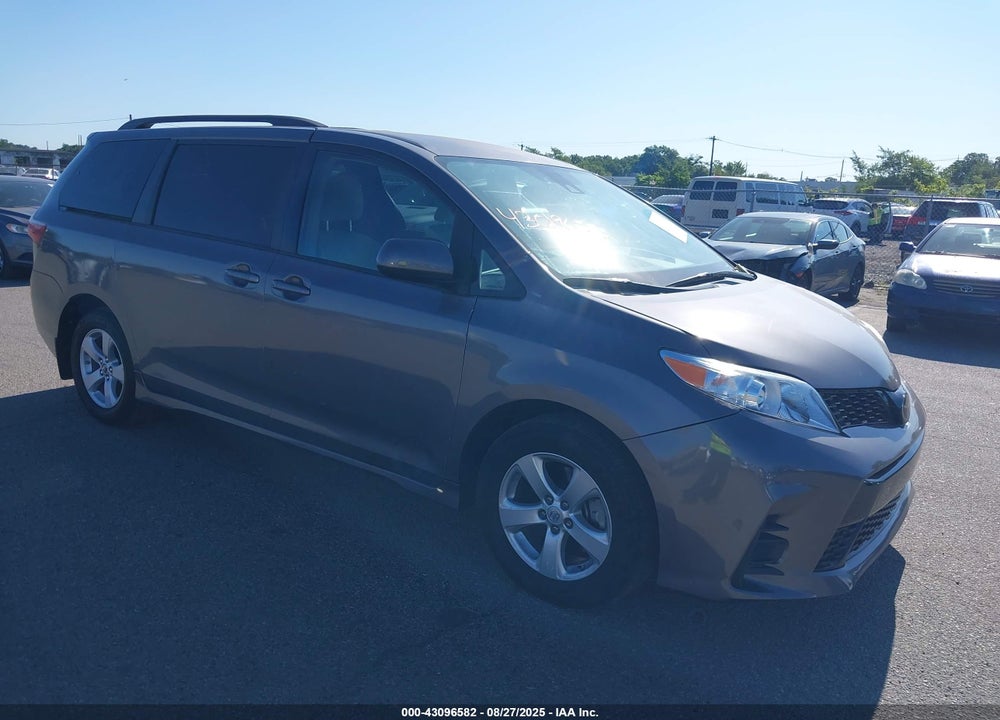 2019 TOYOTA SIENNA LE 8 PASSENGER VIN: 5TDKZ3DC3KS993465