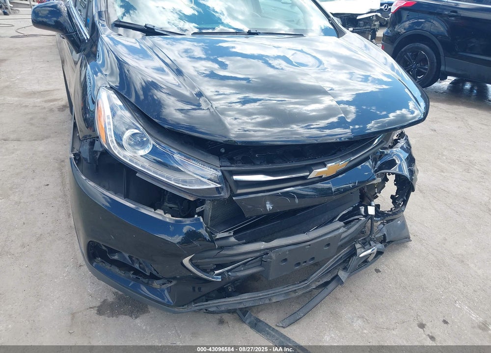 2019 CHEVROLET TRAX VIN: 3GNCJPSB2KL227642