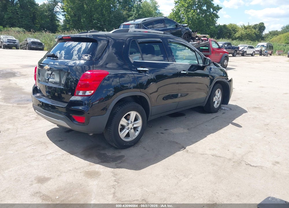 2019 CHEVROLET TRAX VIN: 3GNCJPSB2KL227642