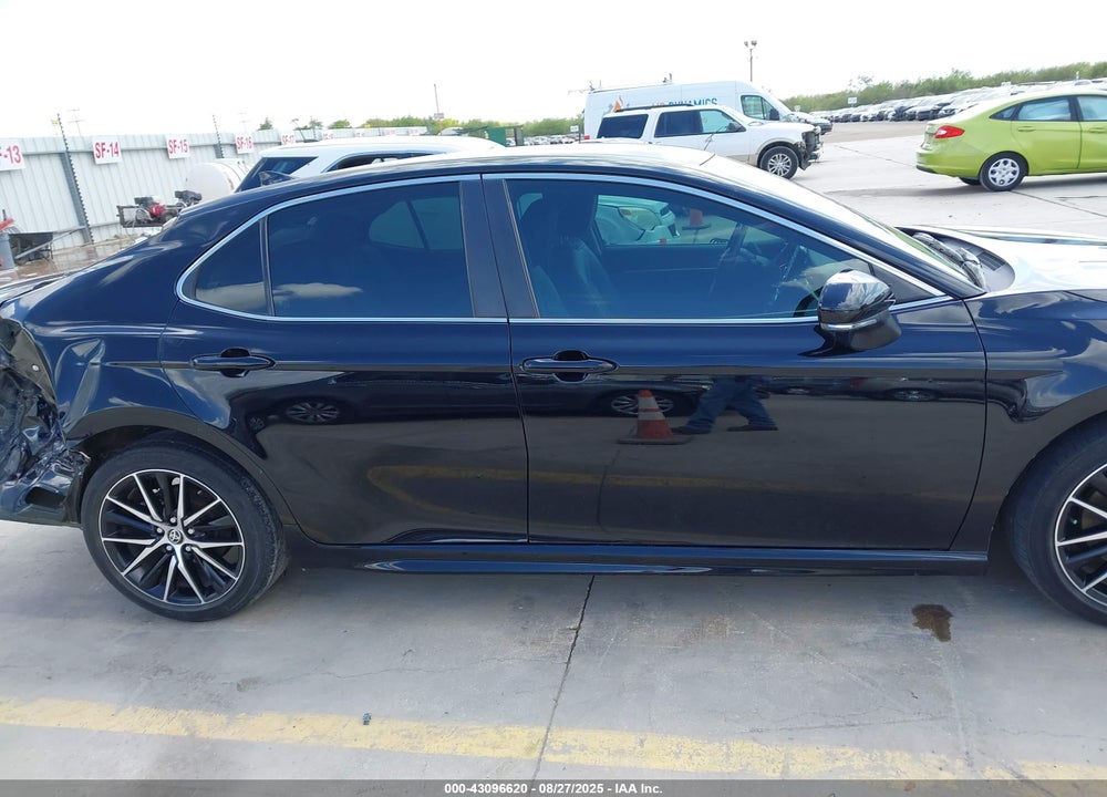2021 TOYOTA CAMRY VIN: 4T1T11AK7MU534476