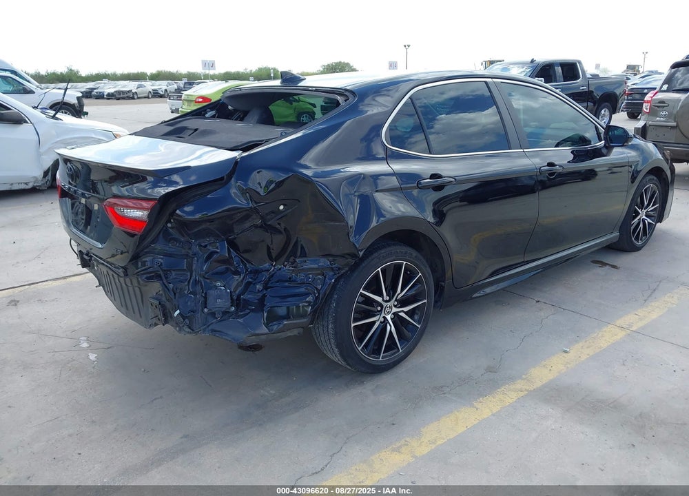 2021 TOYOTA CAMRY VIN: 4T1T11AK7MU534476
