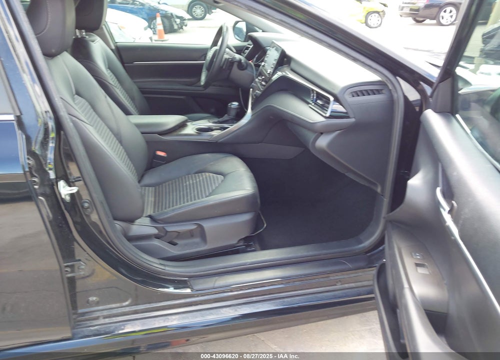 2021 TOYOTA CAMRY VIN: 4T1T11AK7MU534476
