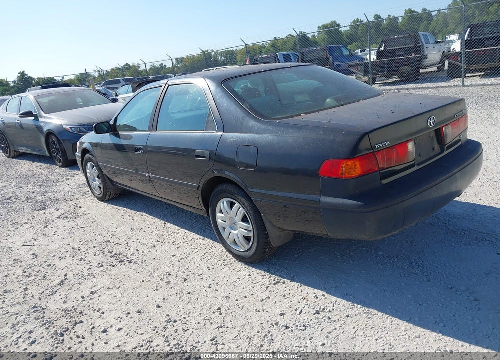 2001 TOYOTA CAMRY LE/XLE VIN: 4T1BF22K01U129251
