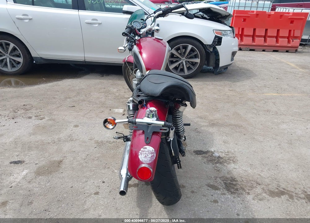 2002 TRIUMPH MOTORCYCLE BONNEVILLE VIN: SMT900HN82J139847