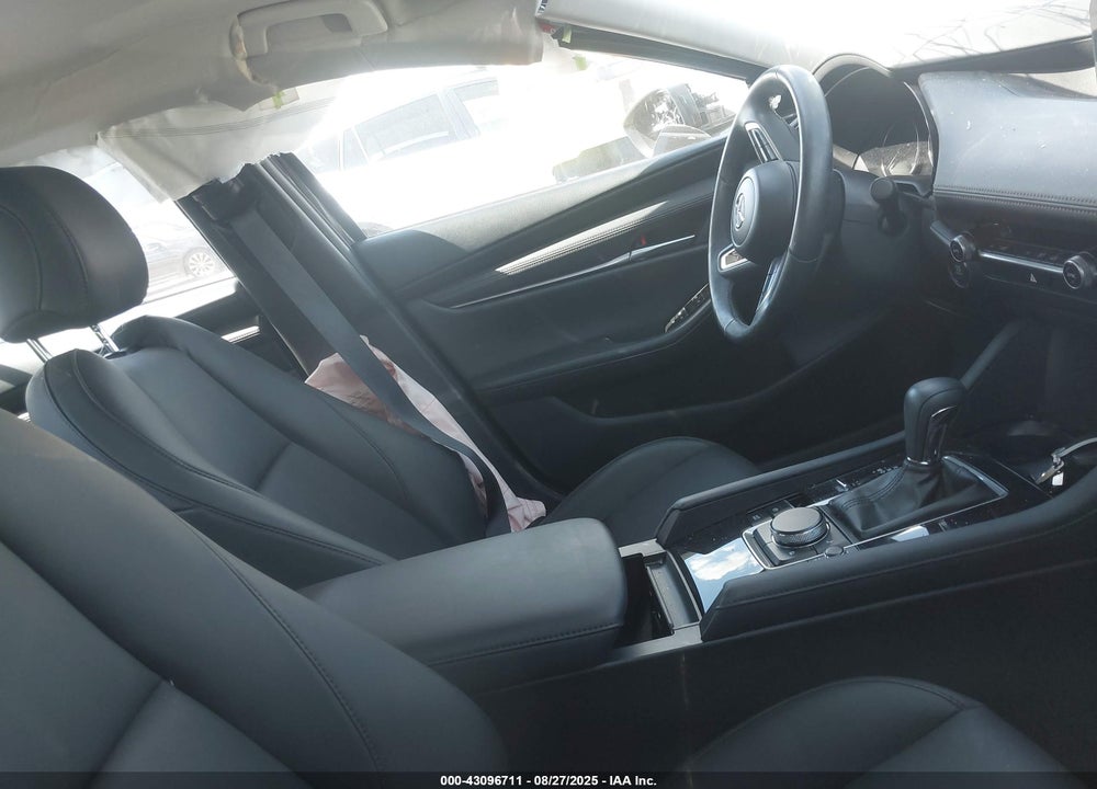 2024 MAZDA 3 2.5 S SELECT SPORT VIN: 3MZBPABM4RM421849