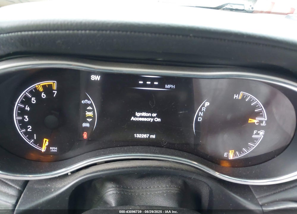 2018 JEEP GRAND CHEROKEE VIN: 1C4RJFJT6JC361331