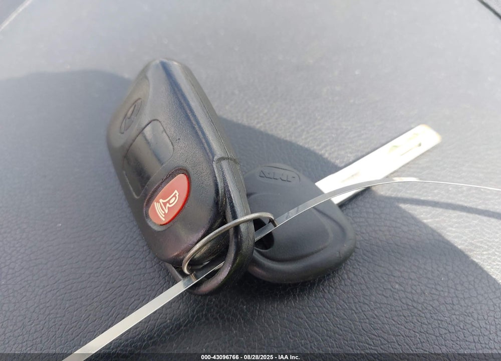 2014 HYUNDAI SONATA VIN: 5NPEB4AC9EH892470