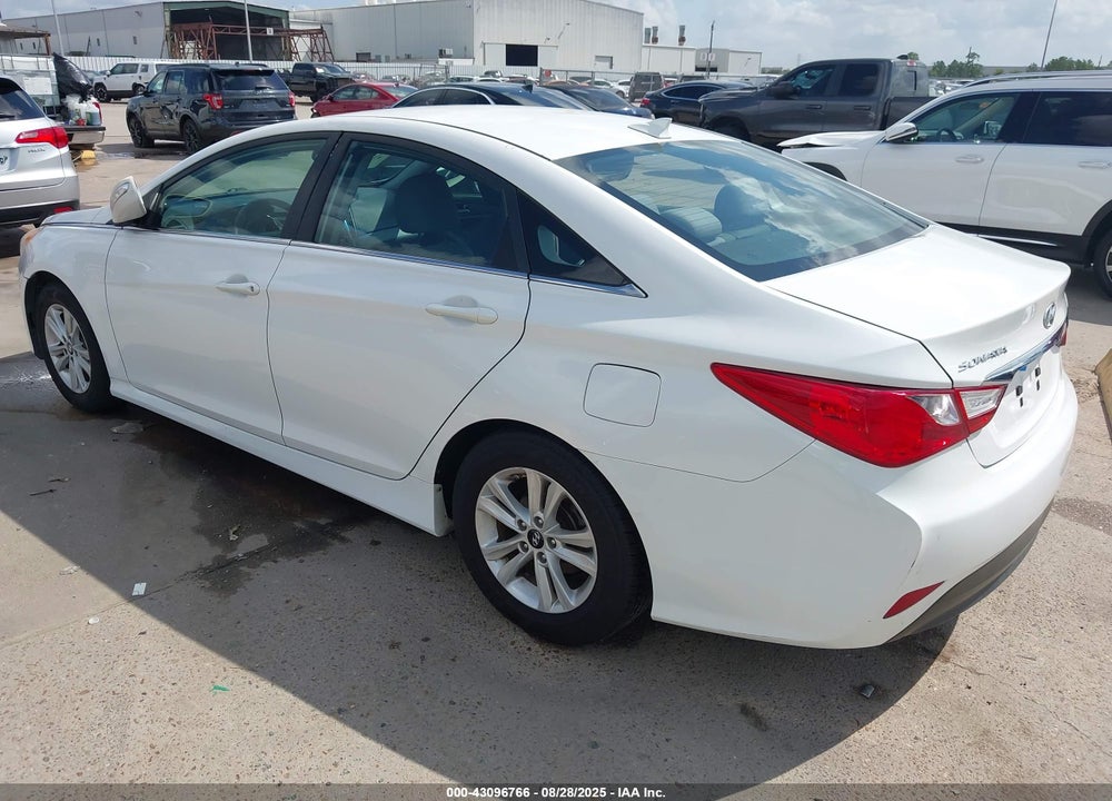 2014 HYUNDAI SONATA VIN: 5NPEB4AC9EH892470