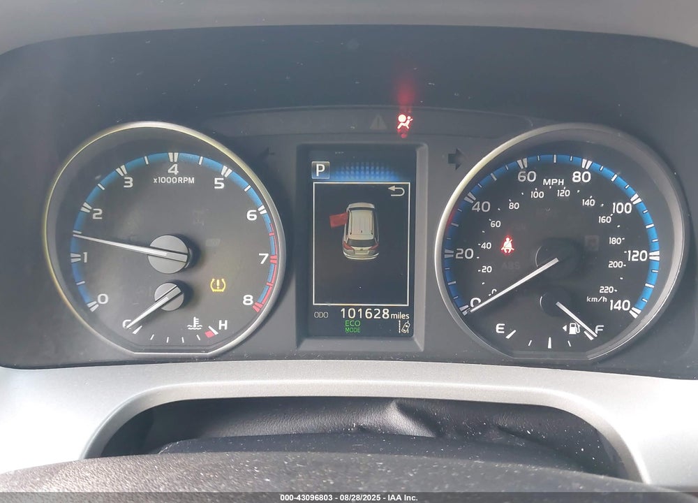 2018 TOYOTA RAV4 VIN: 2T3BFREV0JW838865