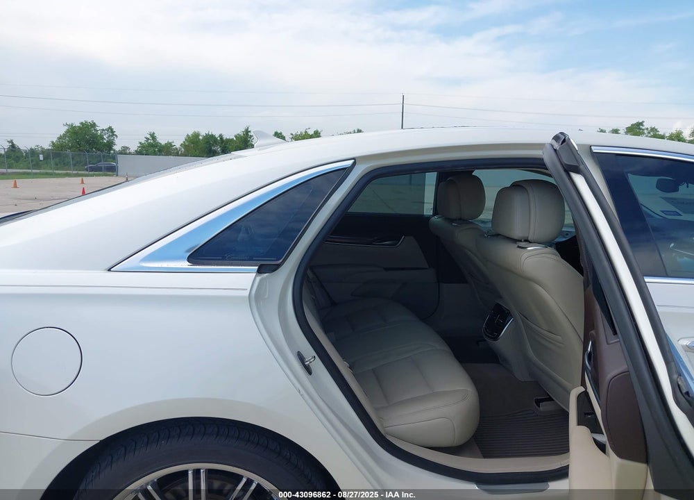 2014 CADILLAC XTS VIN: 2G61P5S36E9317754