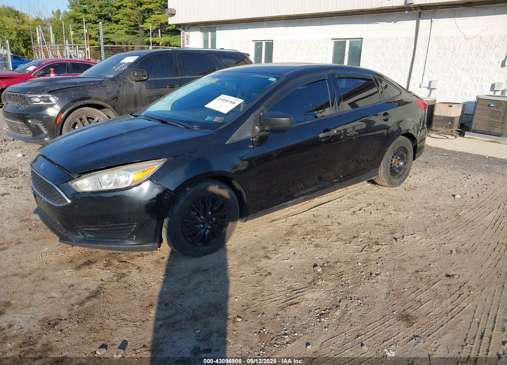 2017 FORD FOCUS VIN: 1FADP3E20HL334599