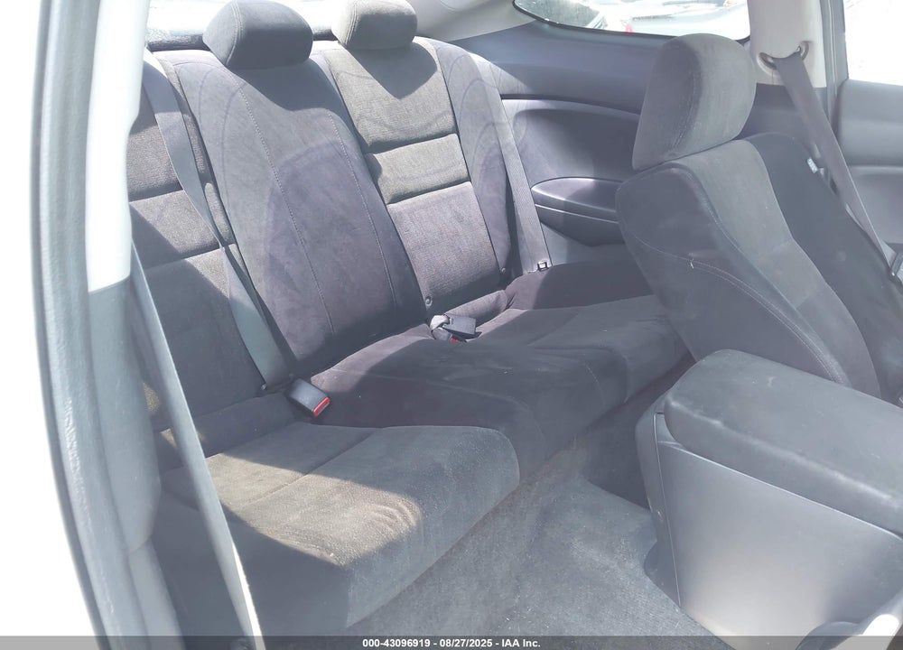2008 HONDA ACCORD 2.4 LX-S VIN: 1HGCS12368A015680