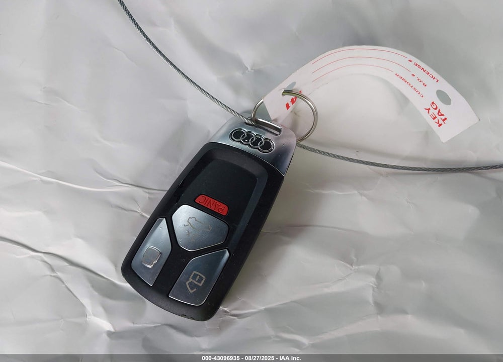 2023 AUDI Q5 VIN: WA1FAAFY8P2171601