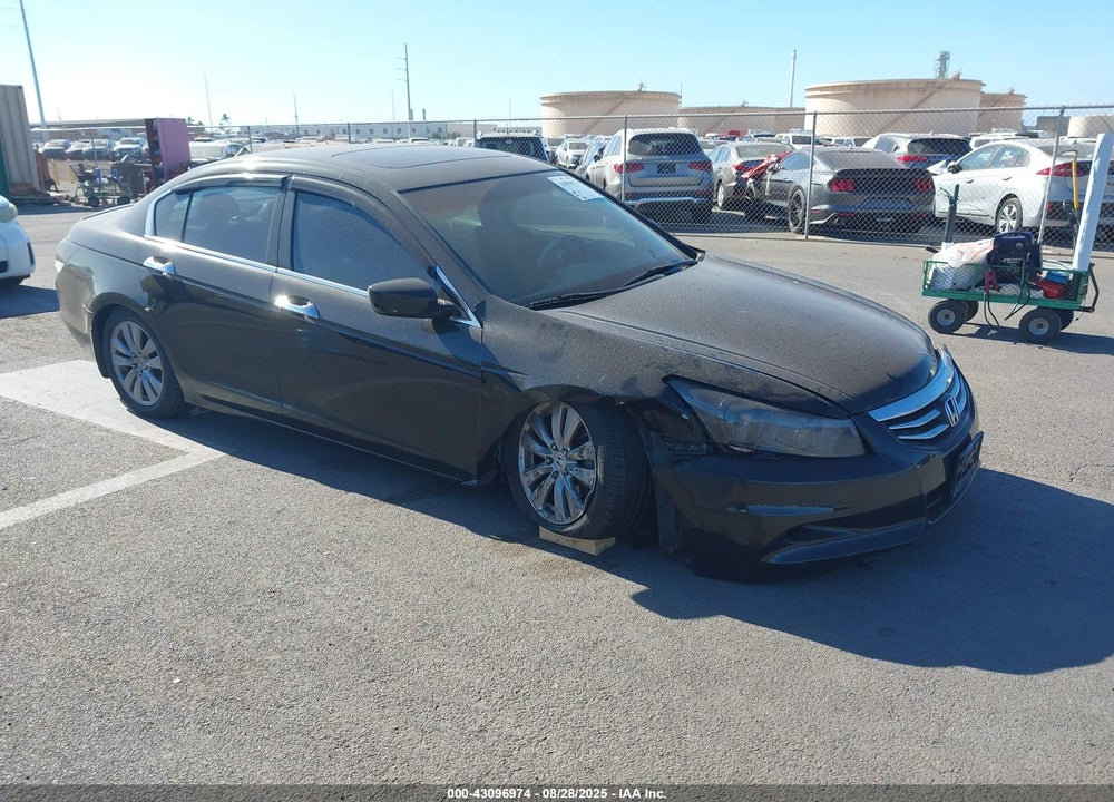 2011 HONDA ACCORD 3.5 EX-L VIN: 5KBCP3F80BB002134